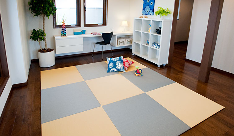 フロア畳を設置した子供部屋